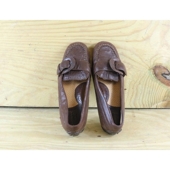 Born 39 Loafers Women's 8 Brown Leather Buckle Driving Moccasins Sips Ons Flats - Picture 5 of 9